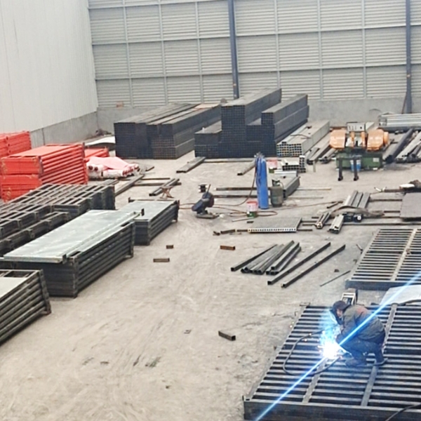 廠區(qū)車(chē)間